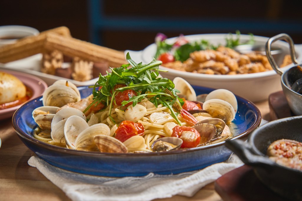 트라가 가로수길점