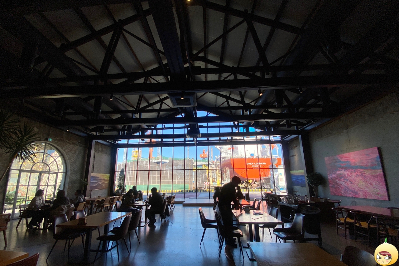 스페이스원지 내부 두울