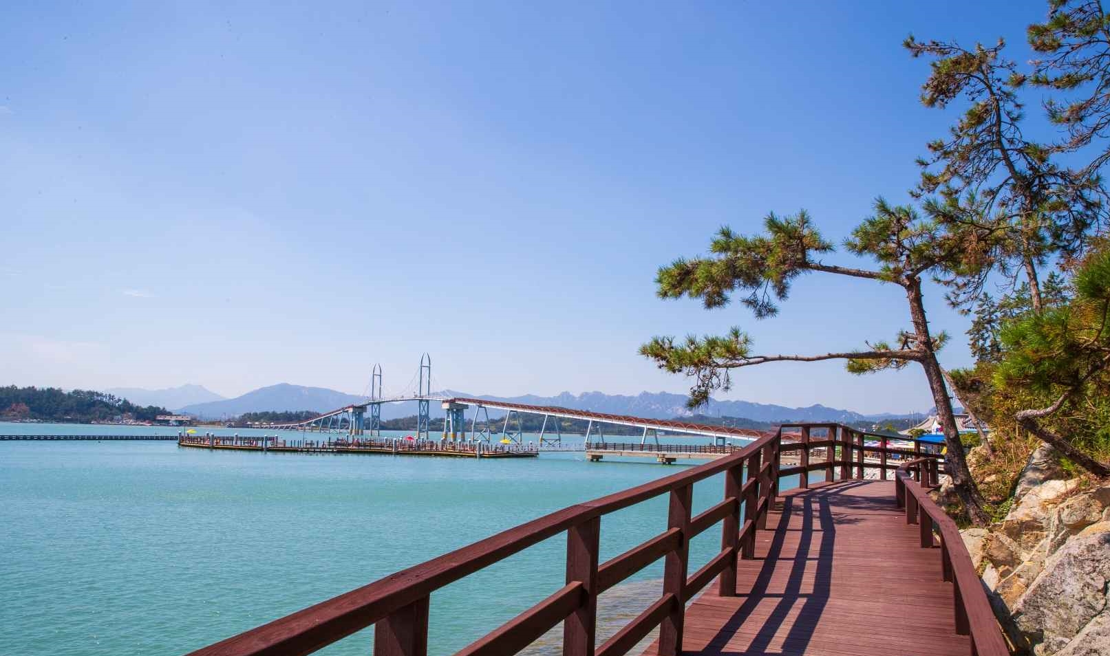 가우도 출렁다리 트레킹