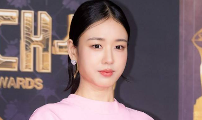 안은진 안면마비 투병 고백