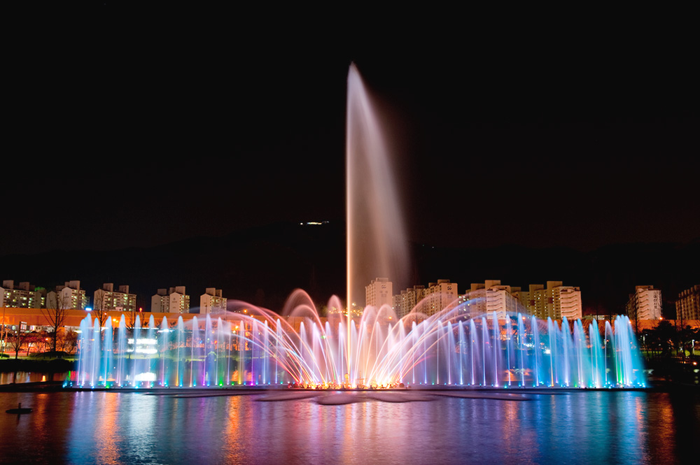 김해 가볼만한곳 - 김해연지공원