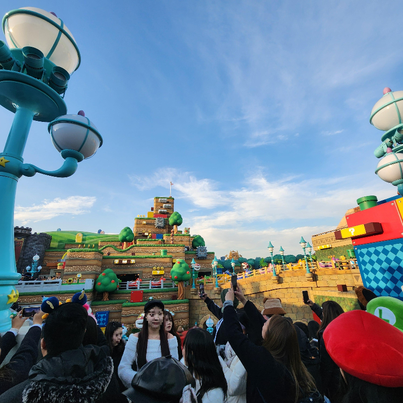 터널을 빠져나오면 보이는 닌텐도 세상