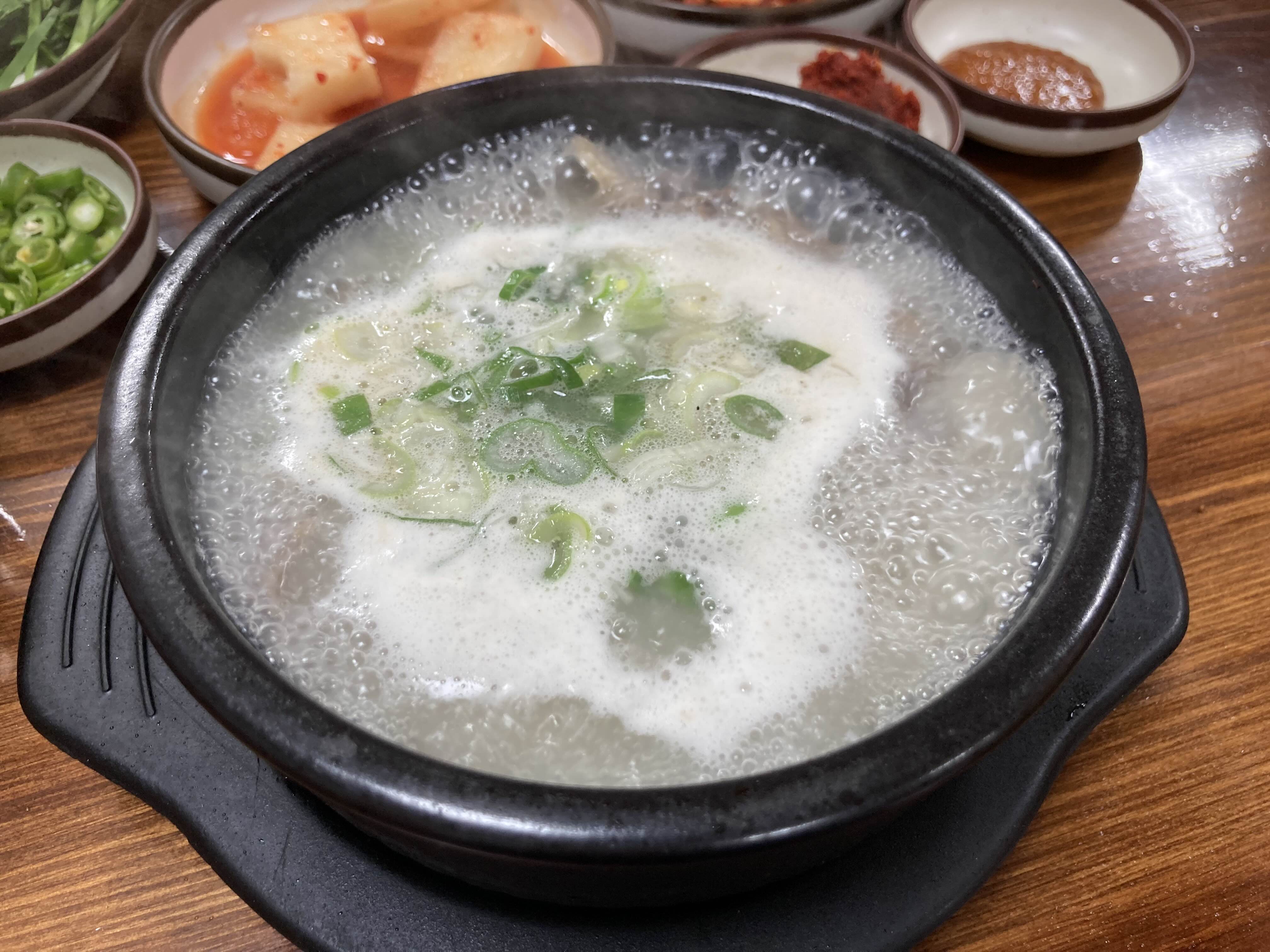 순대국 맛집 산돌순대국 소고기순대국