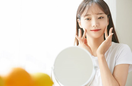 피부 상태가 좋지 않다.