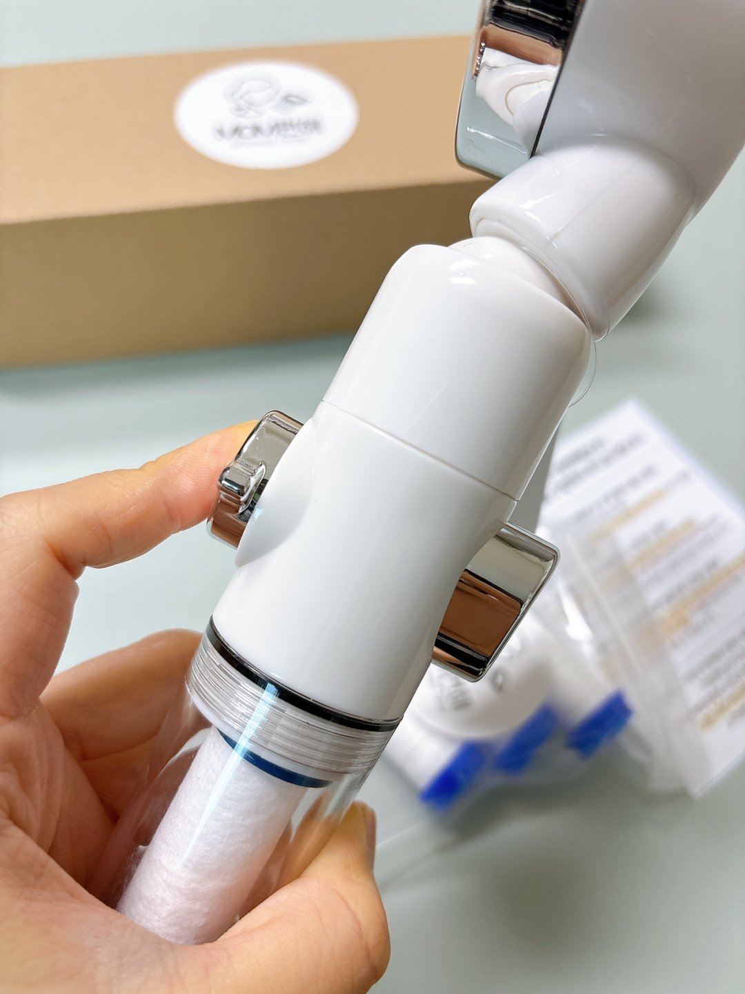 온오프_샤워기_스탑_절수_버튼_측면