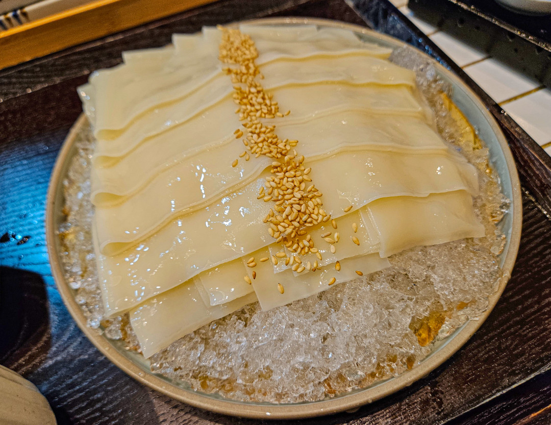 요미우돈교자 넓적 우동