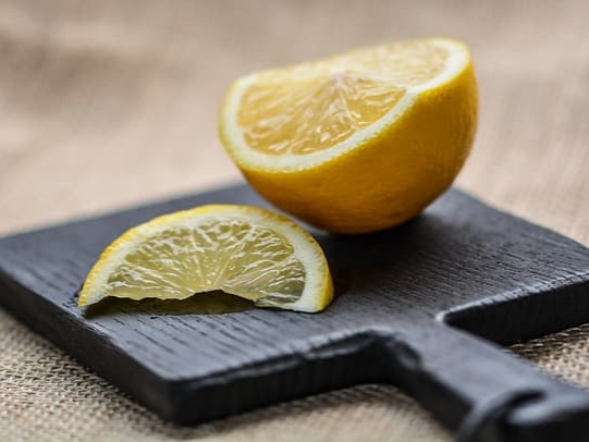 체중관리에 도움이 되는 레몬즙