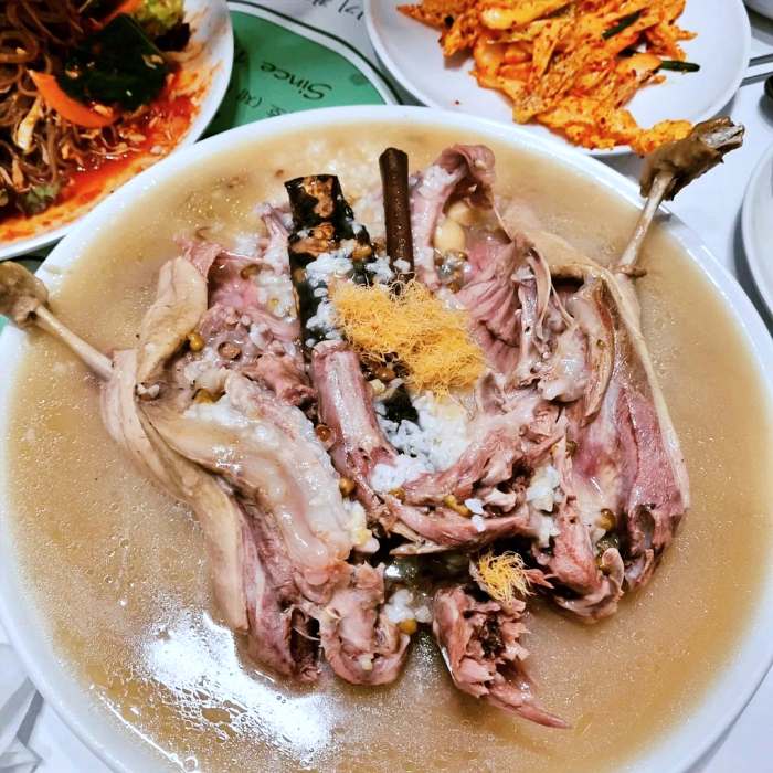 나혼자산다 수지 성복동 팜유즈 회식 찹쌀 누룽지 백숙 맛집