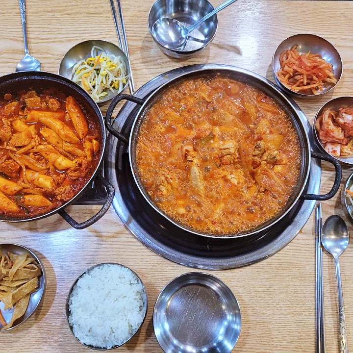 백종원 골목식당 소개 수도권 최고의 고기떡볶이 닭볶음탕 찜닭 회기 경희대 맛집 추천 생방송투데이 빅데이터 랭킹 맛집