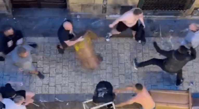 맨유 토트넘 난투극! 유로파리그 결승전, 우승의 기쁨 속 충돌 발생 관련 사진 3