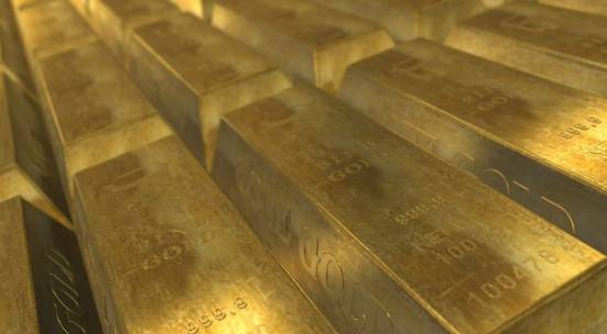 국제 금 시세 사상 최고치 경신, 상승 배경과 향후 전망