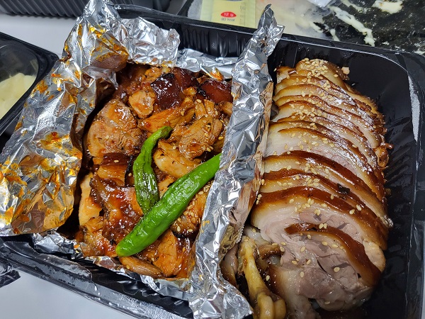 청담족발 반반족발 불족발 따뜻한 족발