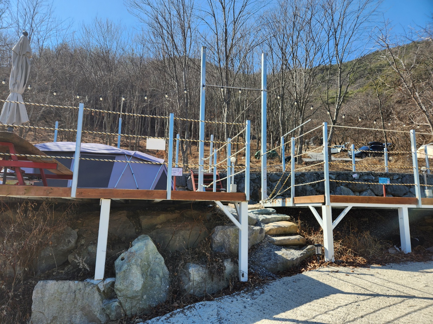 캠핑홀릭 오토캠핑 A구역 사이트