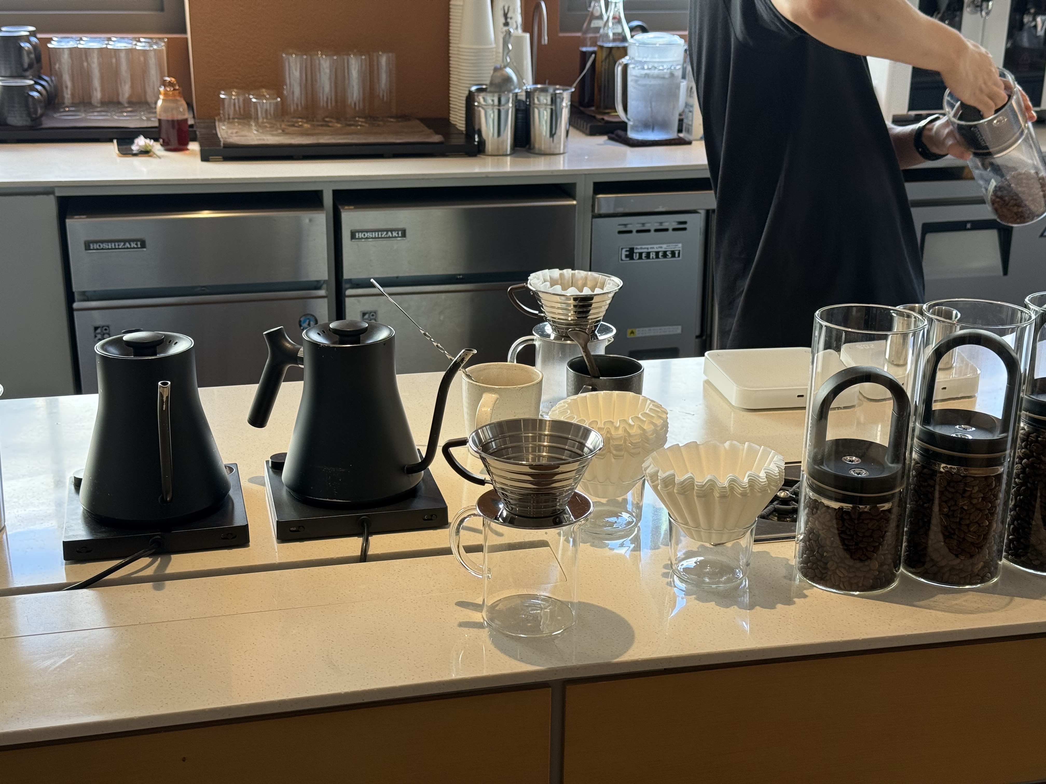 폰트 커피 칼리타 웨이브