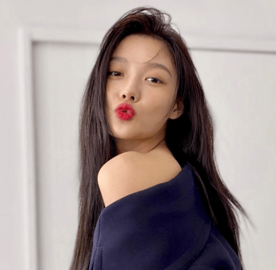 김유정 재계약
