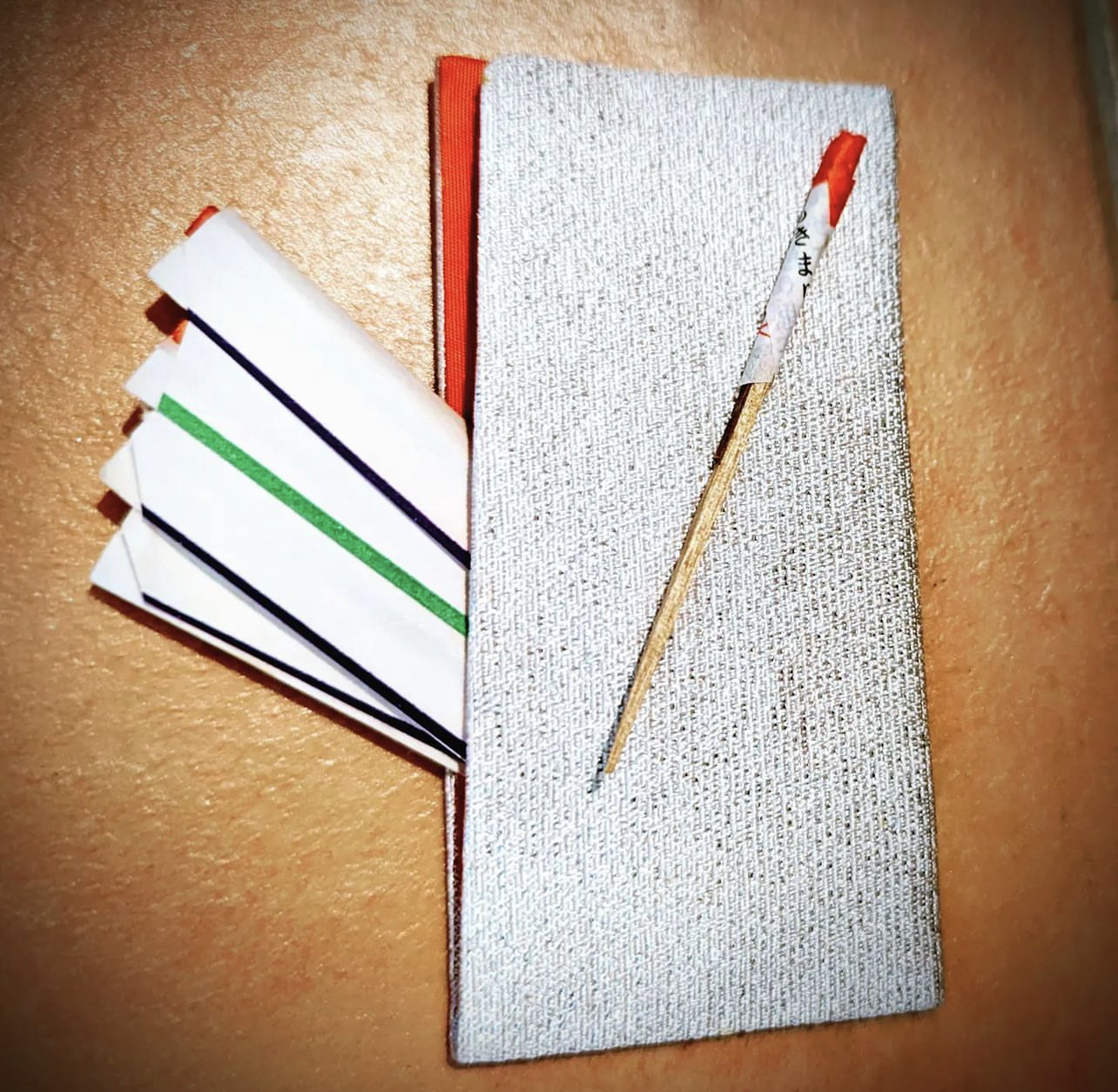 사루야 이쑤시개