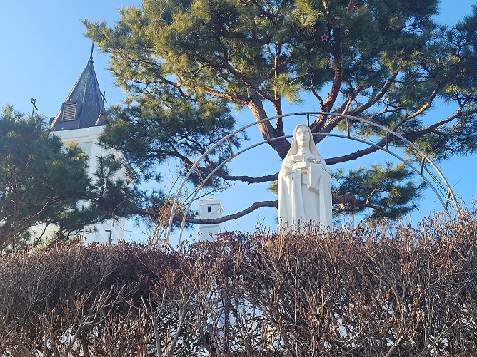 옥천성당 주보성인 성녀 소화데레사
