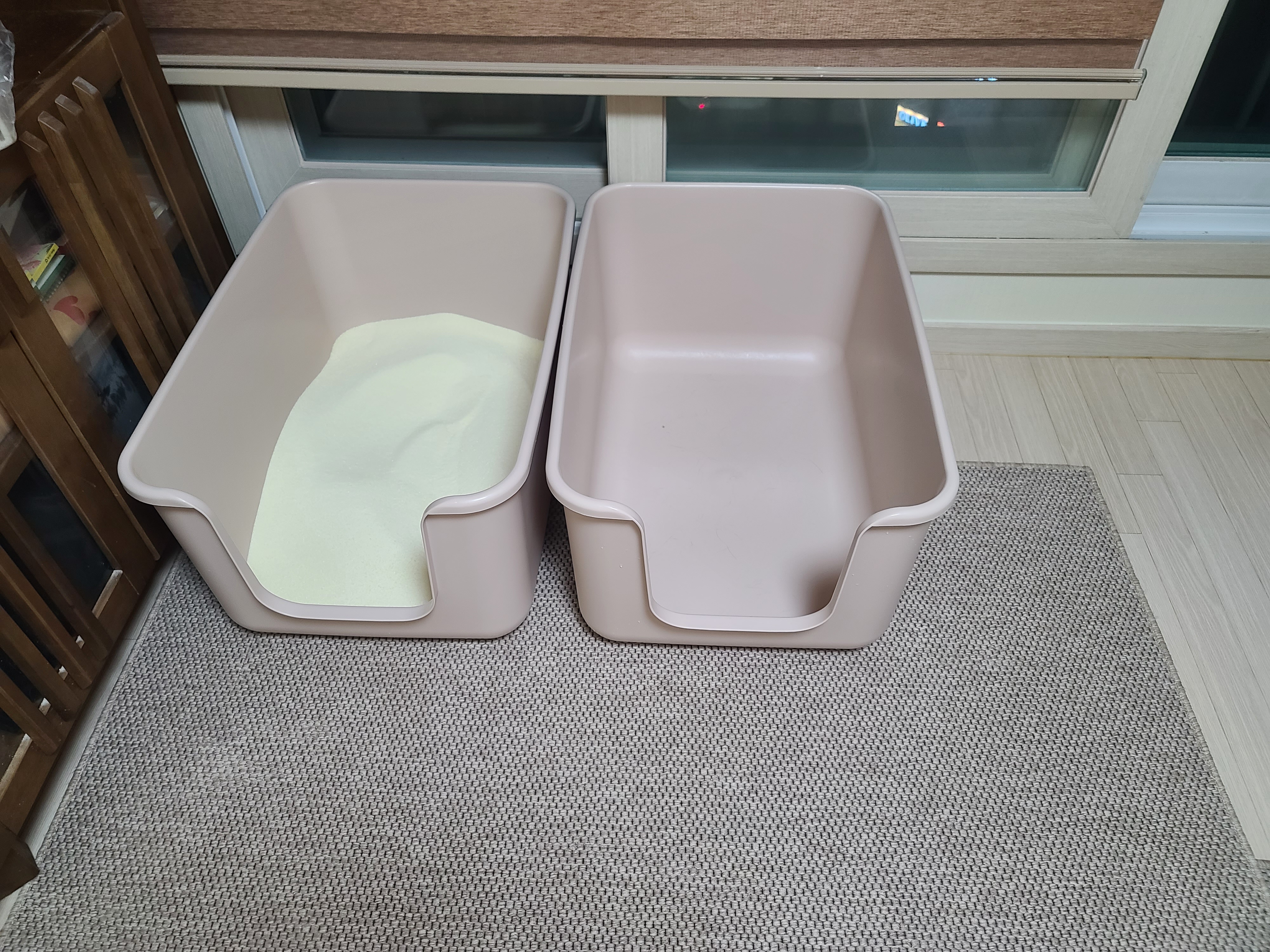 다시 다가온 아홉냥이들 화장실 모래 전체갈이!(feat.써유믹스,바우젠)