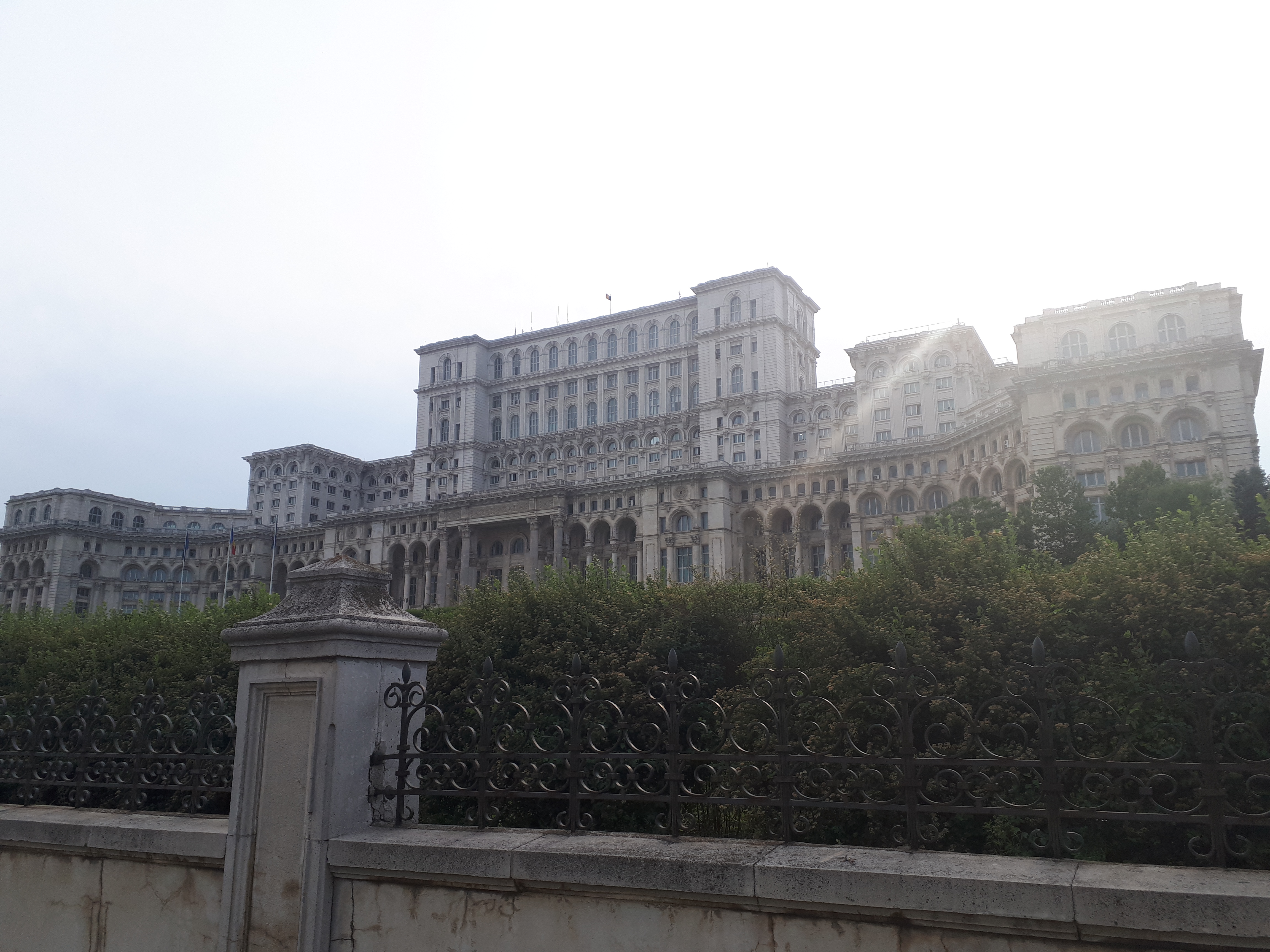 루마니아 부쿠레슈티 의회의 궁전