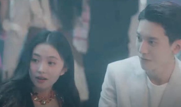 중드 다시보기 추천 - 탈궤 1화 줄거리 결말