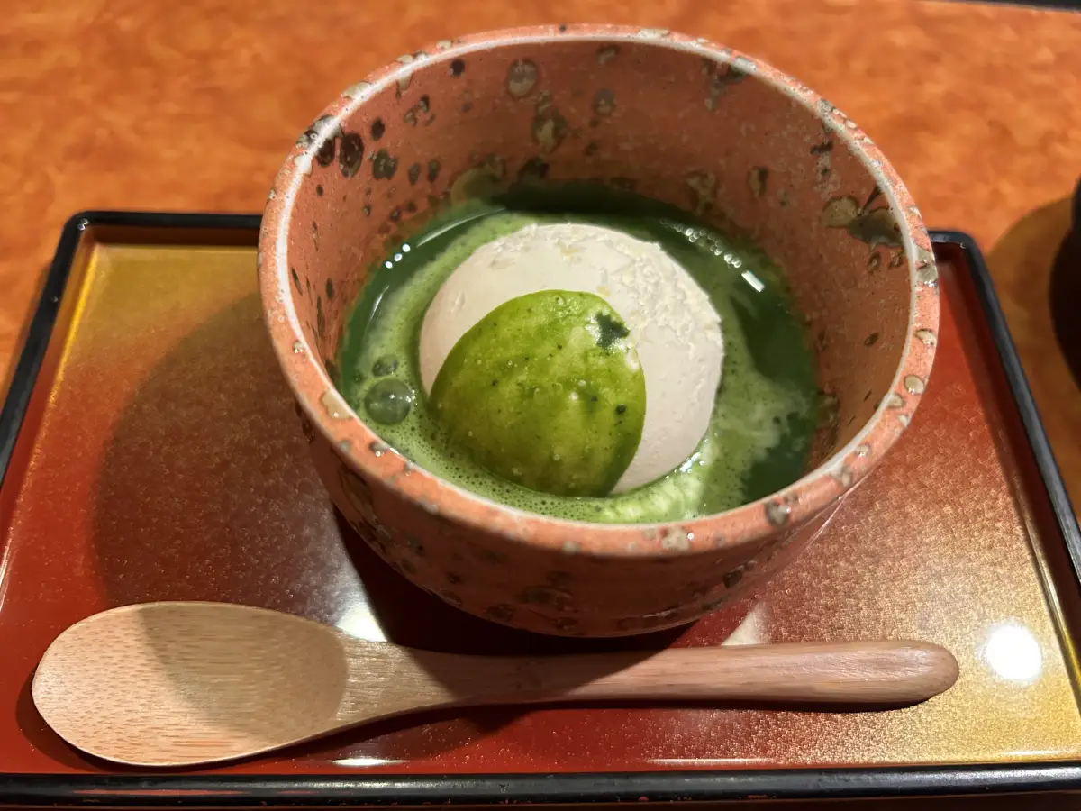 도쿄-카니도라쿠-샤부샤부-마지막-후식-말차-아이스크림