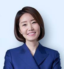 '발달장애아 엄마 투사'에서 여가부 장관 후보자로 지명된 강선우 의원 프로필