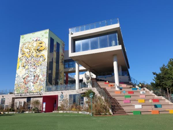 속초 오션뷰 카페에서 시작해 동해안 명소 정복!