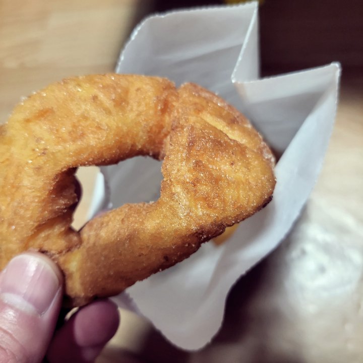 먹는 꽈배기