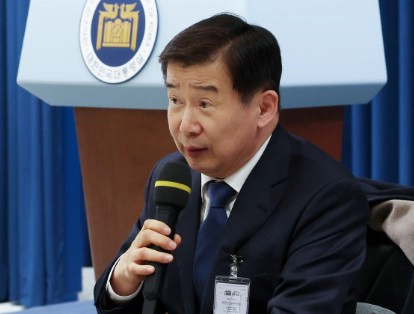 유철환 전 서울중앙지법 판사 권익위원장 지명 이유