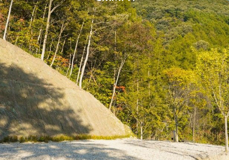 집 밖으로 캠핑장 J공간