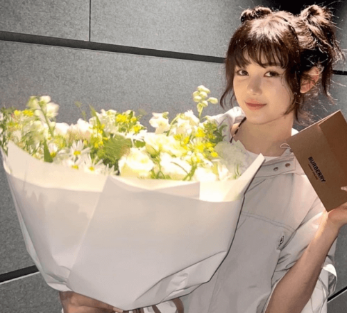 뉴진스 글로벌 500인