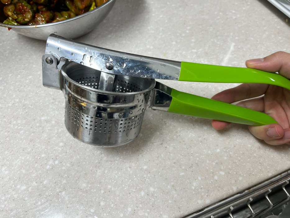 스테인레스 야채 음식 탈수기 모습