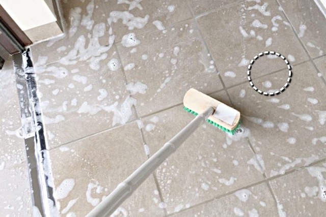 현관 바닥 타일 청소, 현관 청소하는법, 현관 바닥 청소, 생활꿀팁 팁줌 매일꿀정보