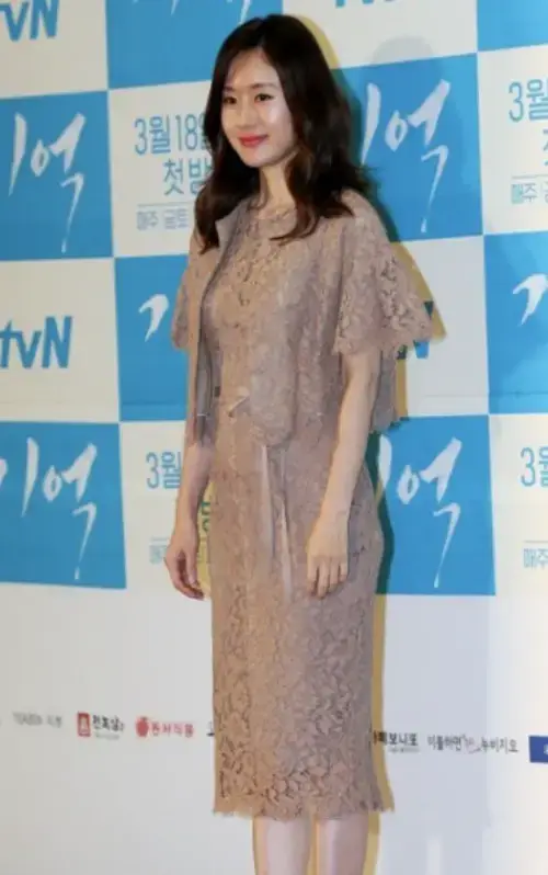 김지수-배우-사진