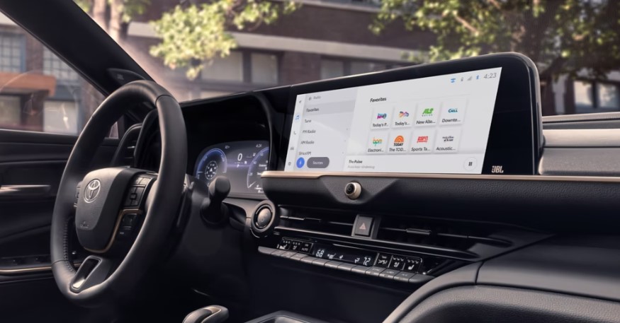 2023-토요타크라운-디스플레이