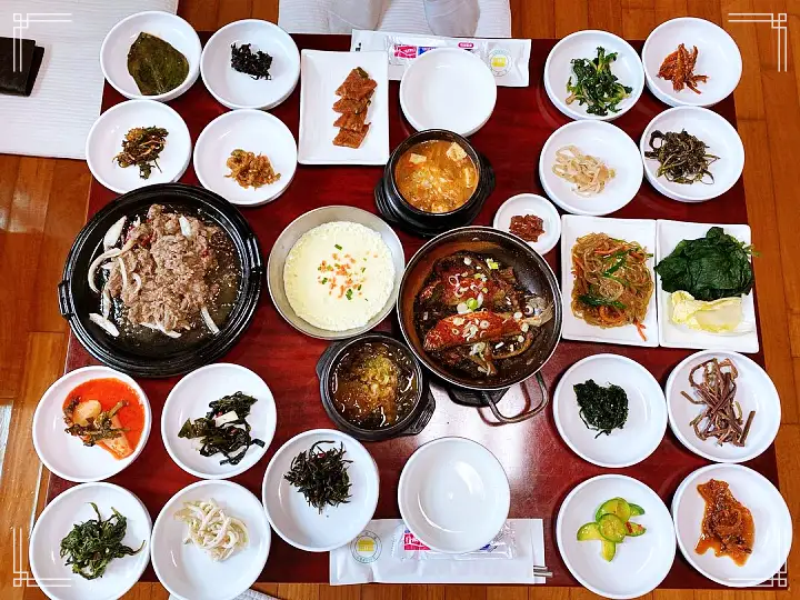 식객 허영만 백반기행 김용림 편 간장게장 갈비찜 24첩 시골밥상 한옥마을 한정식 김포 맛집 소개