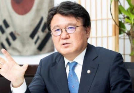 황운하 국회의원 프로필 나이 고향 학력 지역구