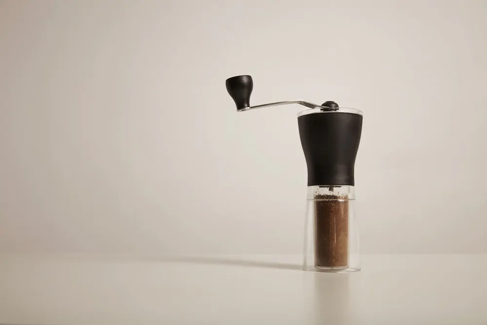 Penggiling Kopi Listrik Vs Manual: Mana Yang Cocok Untuk Anda?