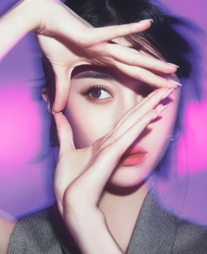 르세라핌 LE SSERAFIM 멤버프로필 본명 국적 나이 키 혈액형 MBTI 쏘스뮤직 하이브