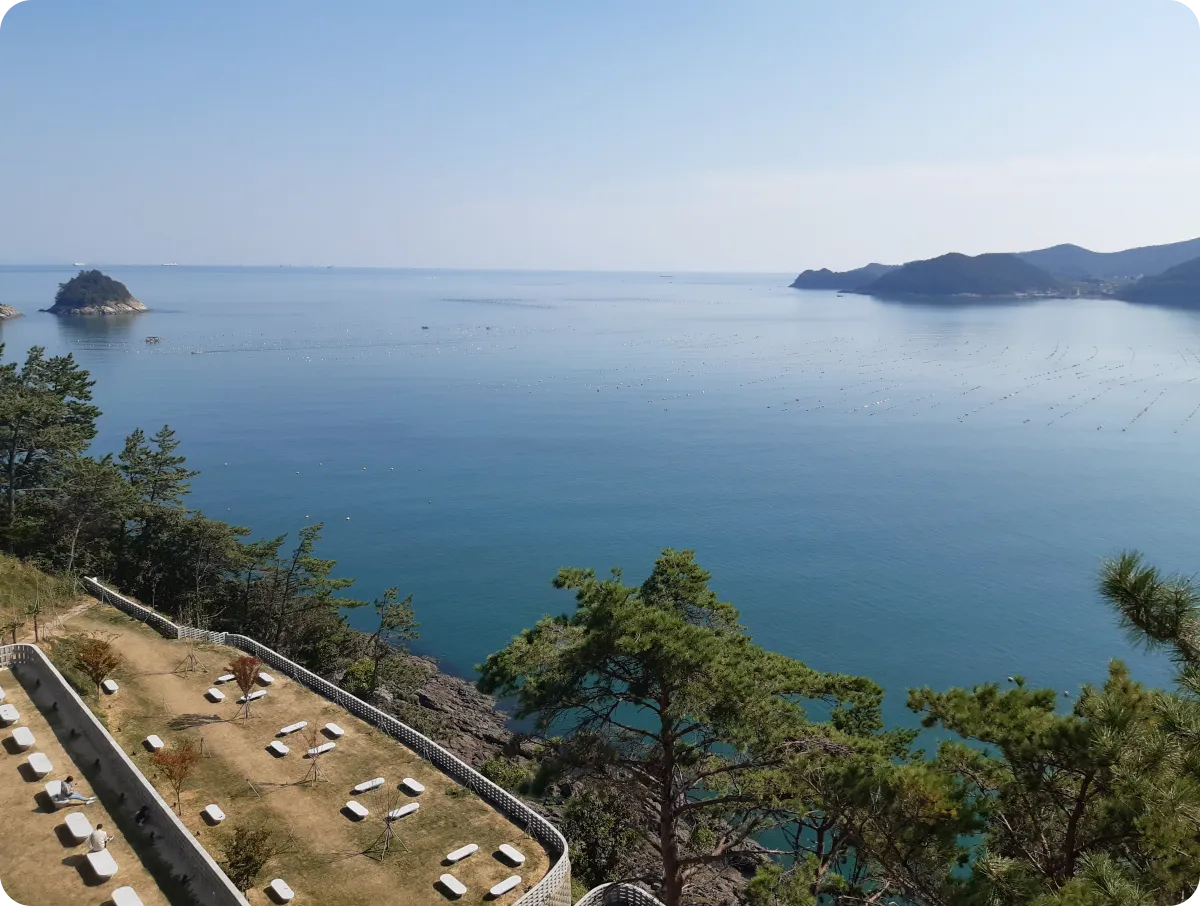 여수-바다-뷰-대형-카페-모이핀