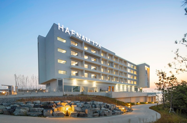 오시아노 관광단지 (골프, 호텔, 캠핑을 한 번에 즐기는 체류형 관광단지)