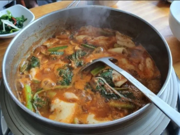 생생정보 장사의 신 추어매운탕