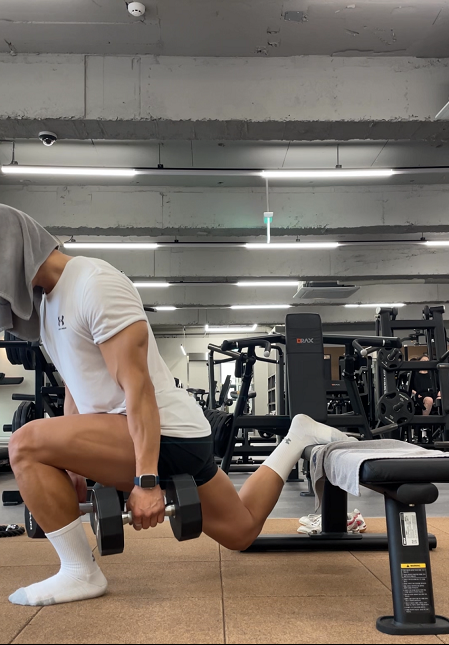 불가리안 스플릿스쿼트