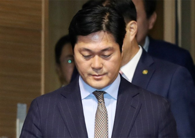 김승희 의전비서관 사건 무마 시도 및 장상윤 교육부차관 통화