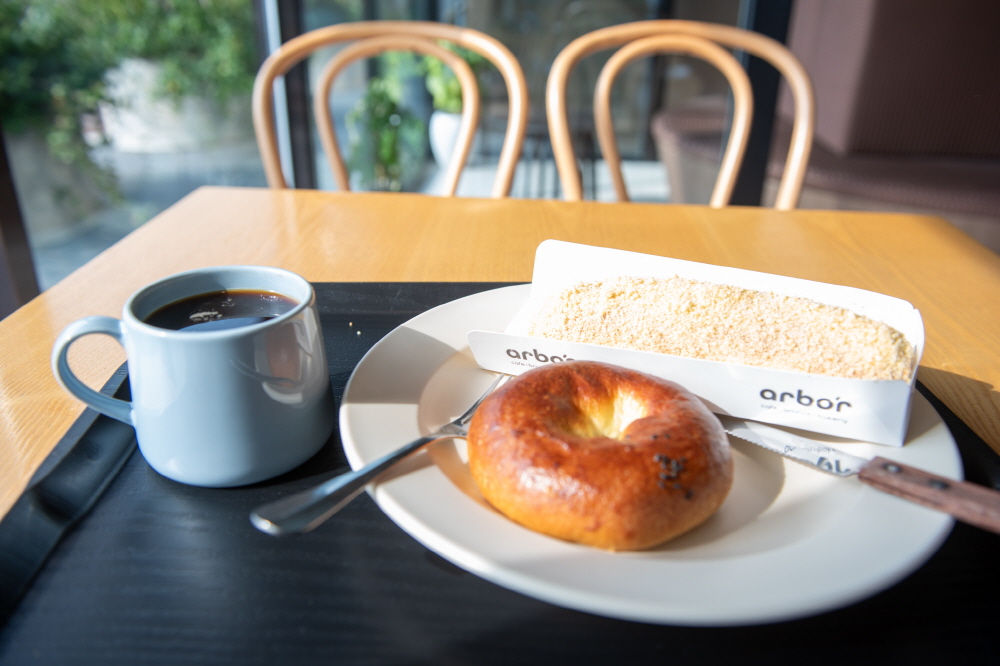 이천 카페 추천 - 베이커리 카페 아르보르