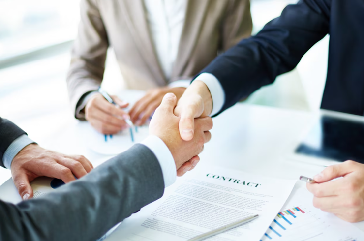 악수를 하는 사진