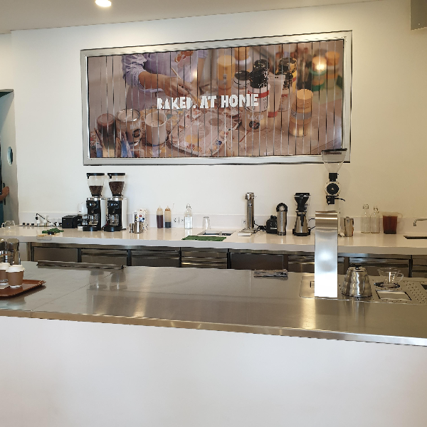 베이크트 스미냑(BAKED Seminyak): 발리 스미냑(Bali Seminyak)지역 카페_핸드 드립 공간