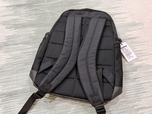 나이키 브라질리아 미디엄 백팩 후면 사진