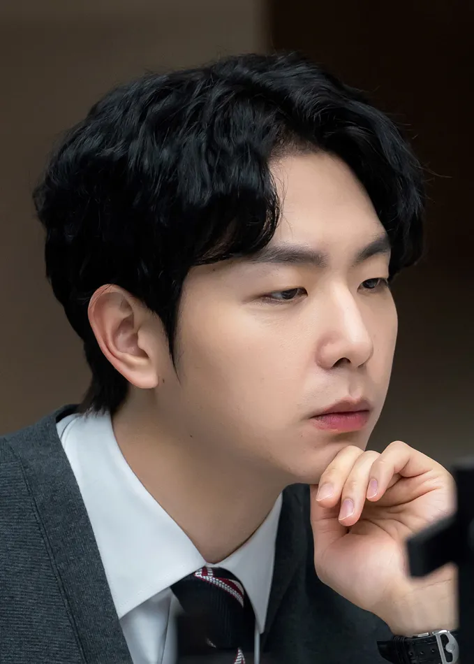 에스콰이어 등장인물