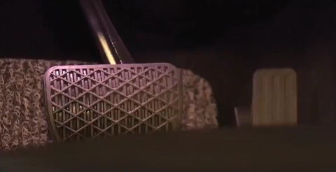 벤츠 시트 틀어짐의 원인